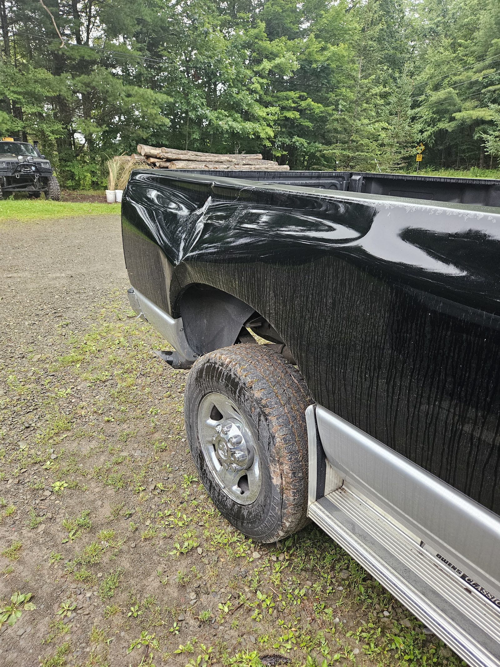 Dent Raptor Auto listing photograph