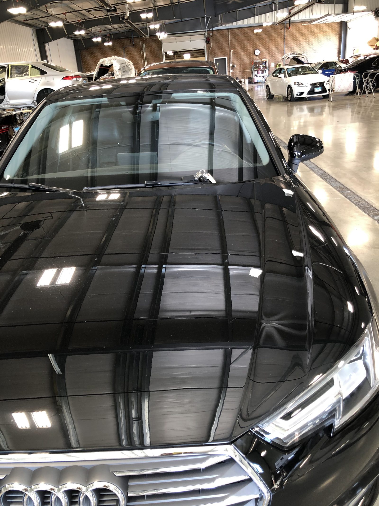 Dent Raptor Auto listing photograph