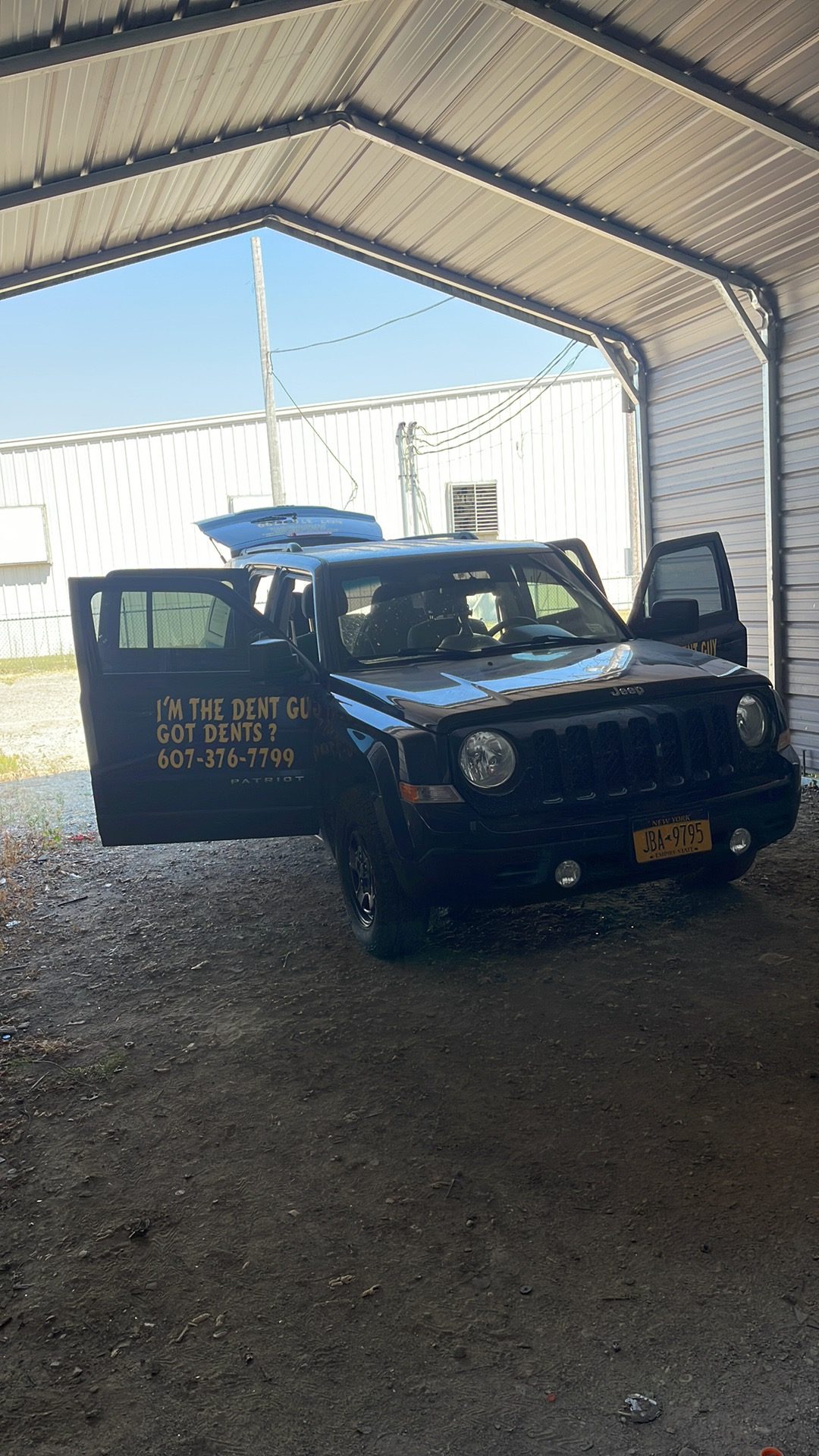 Dent Raptor Auto listing photograph