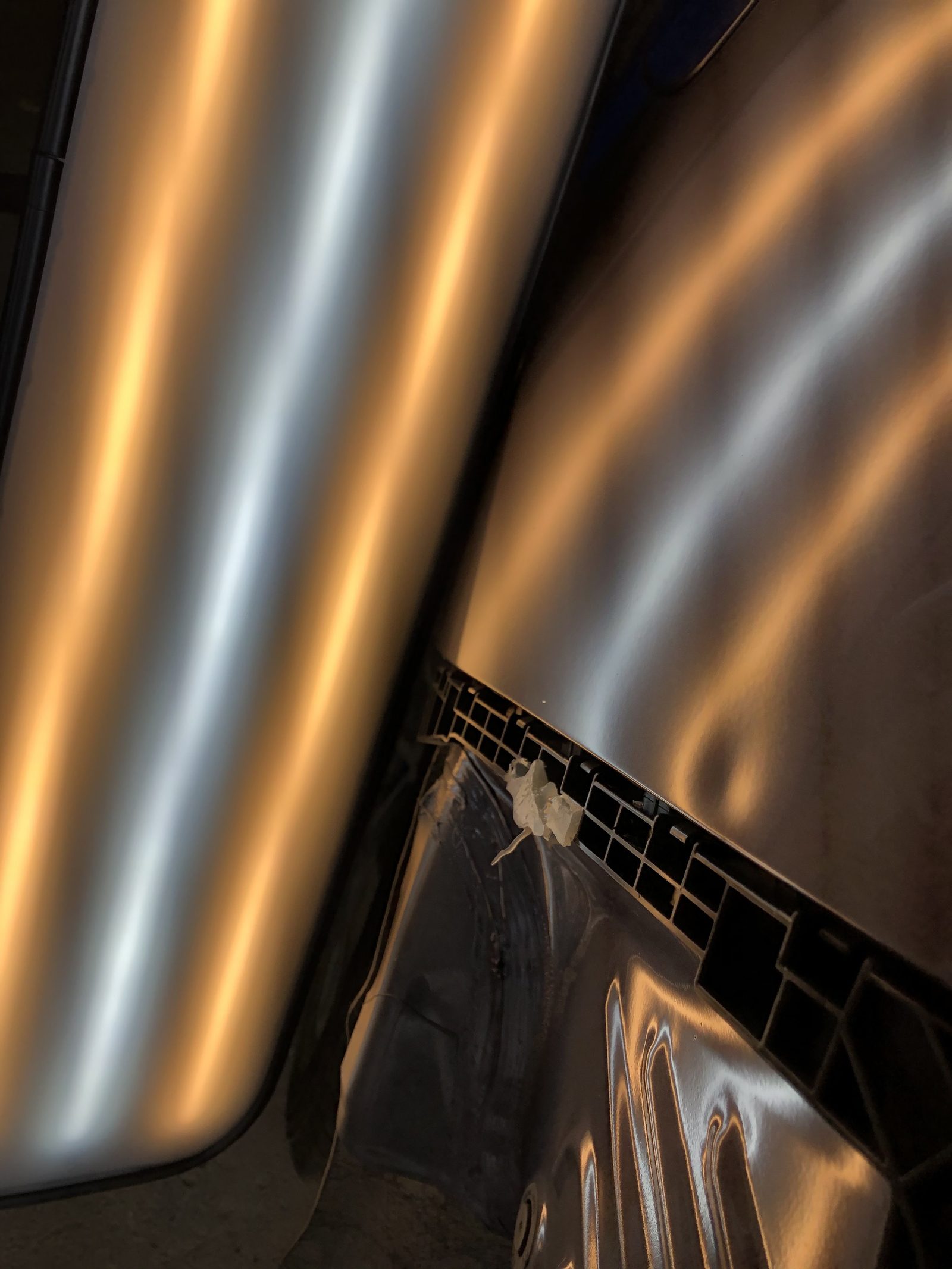 Dent Raptor Auto listing photograph