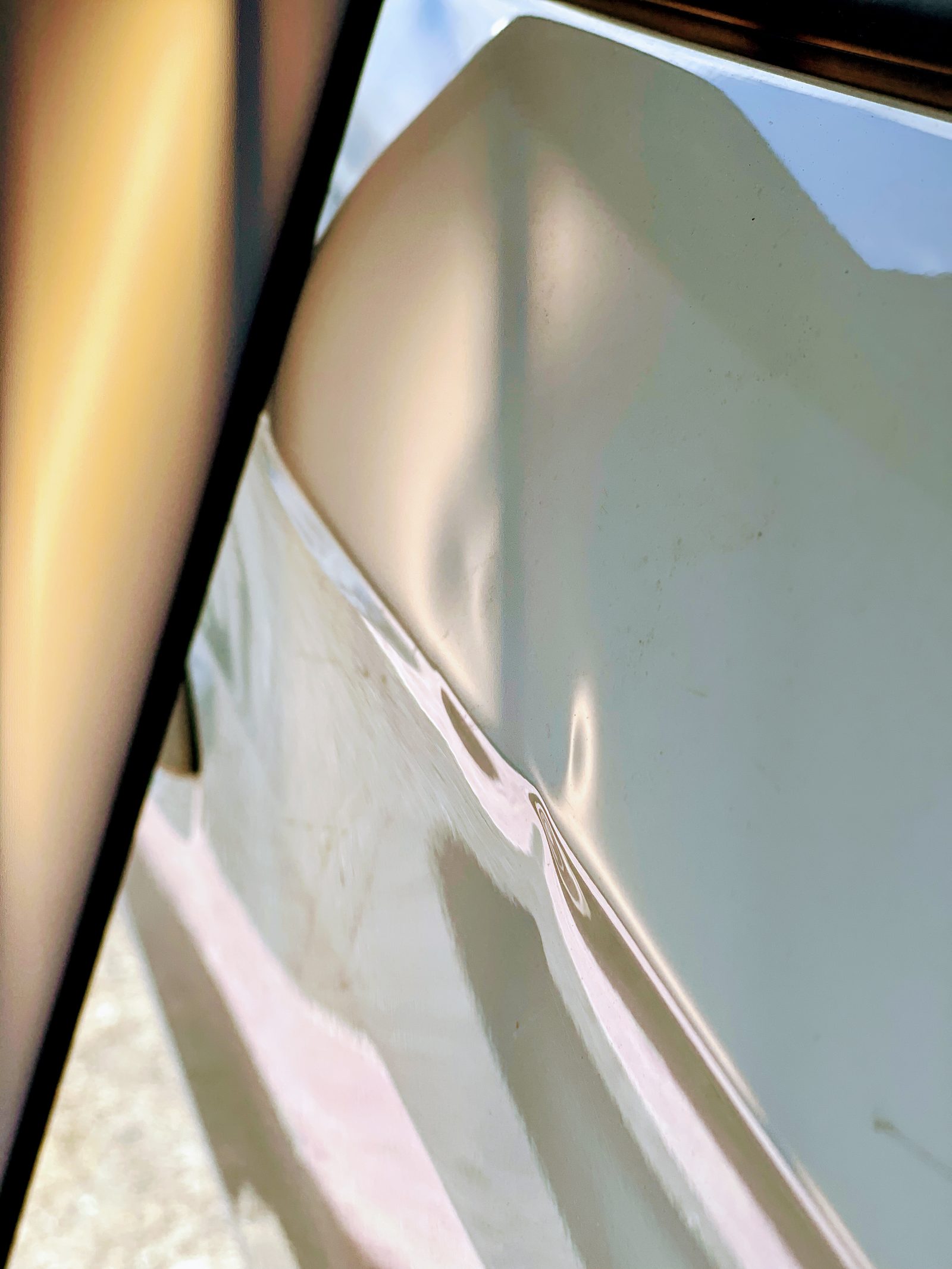 Dent Raptor Auto listing photograph