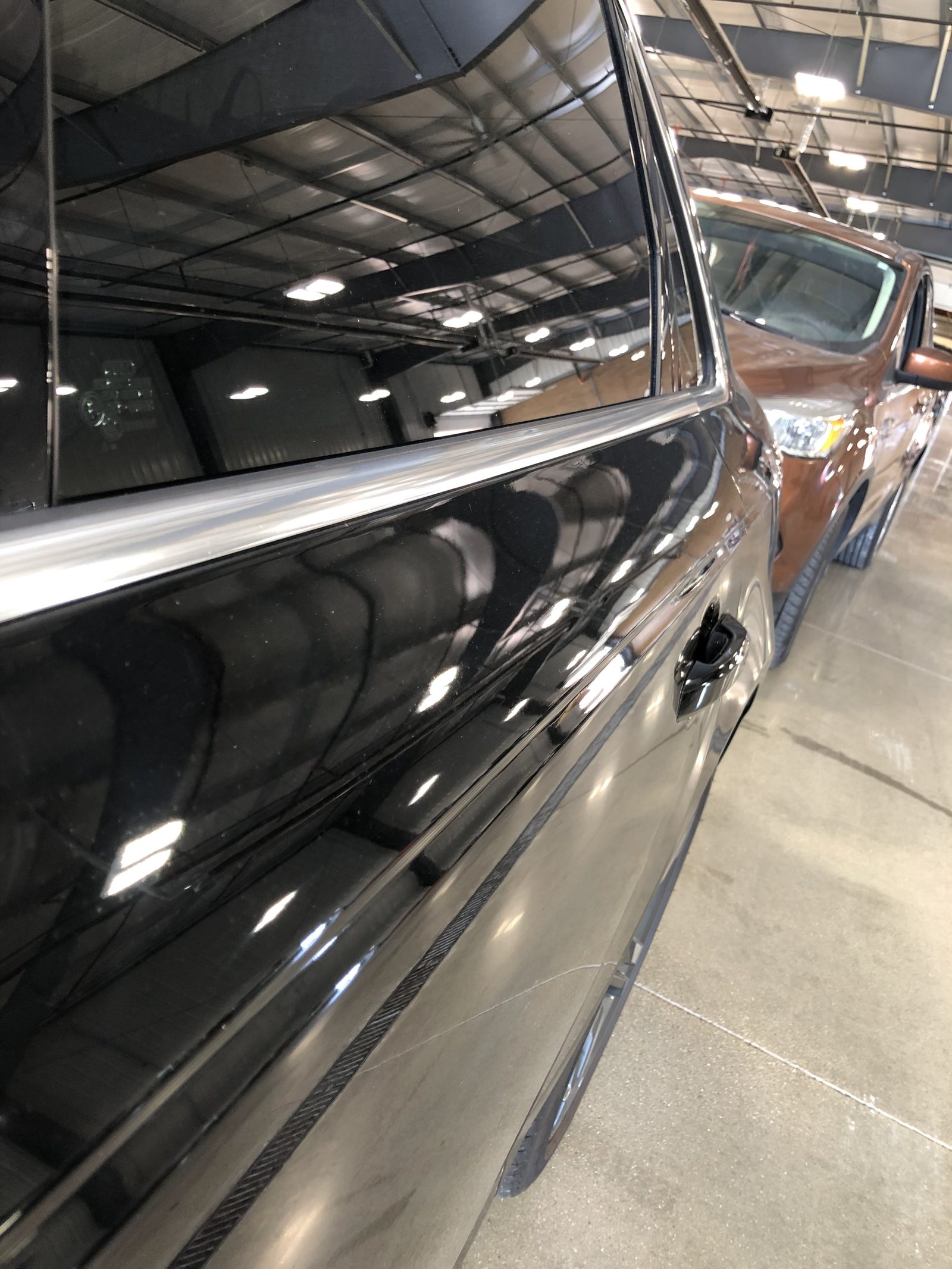 Dent Raptor Auto listing photograph