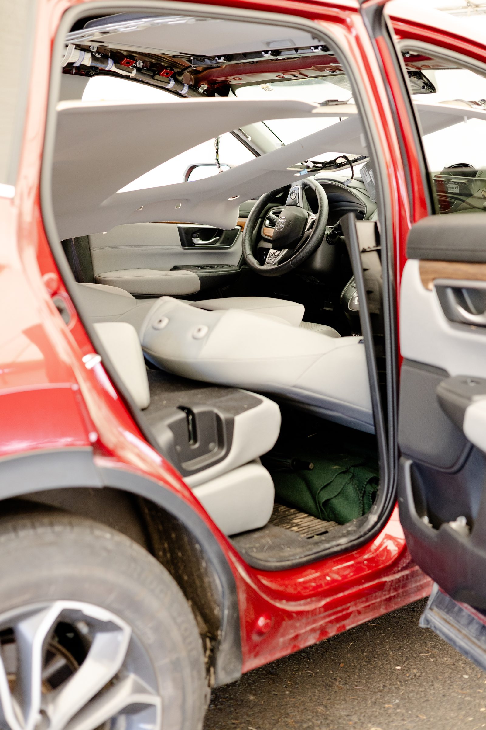 Dent Raptor Auto listing photograph