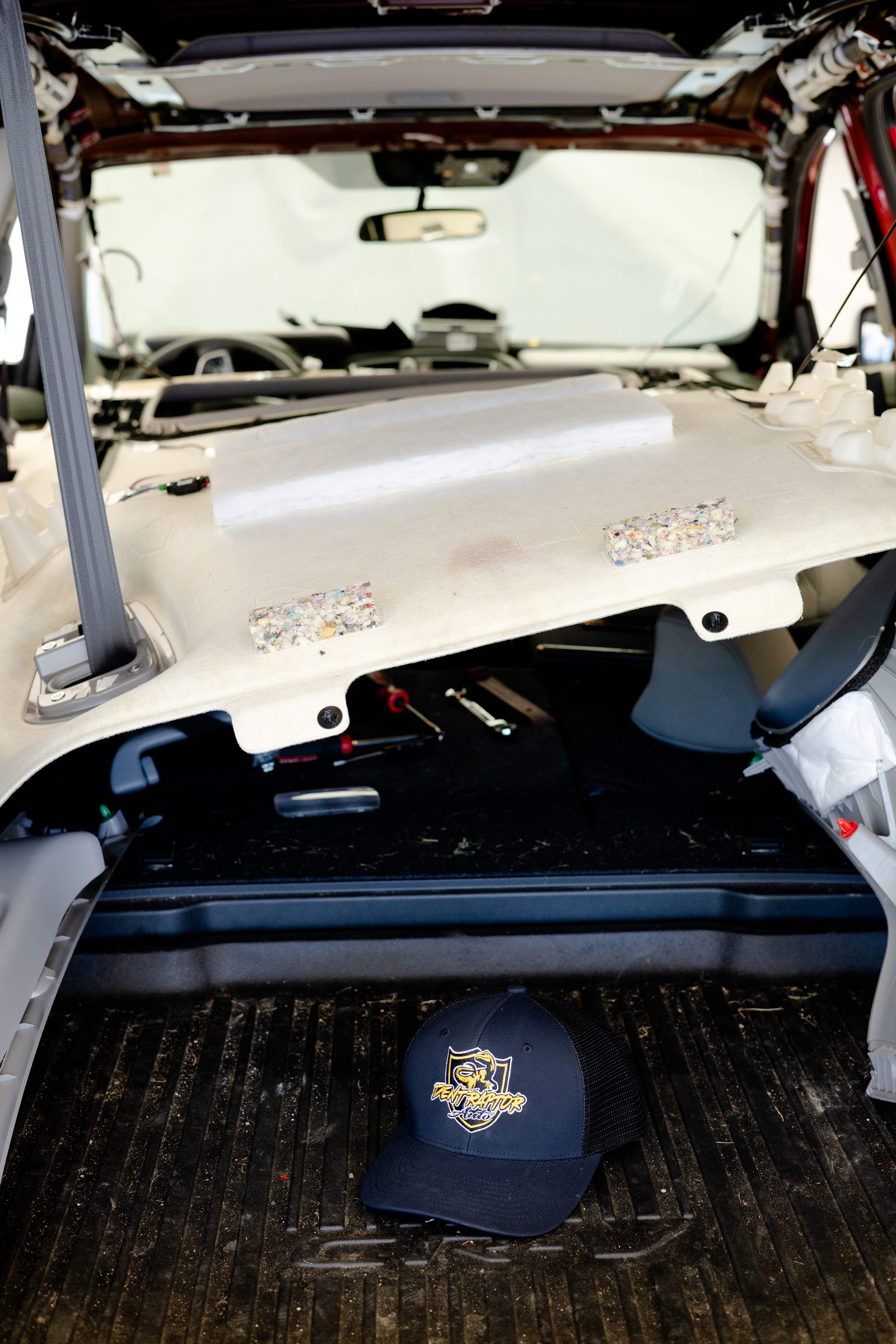 Dent Raptor Auto listing photograph